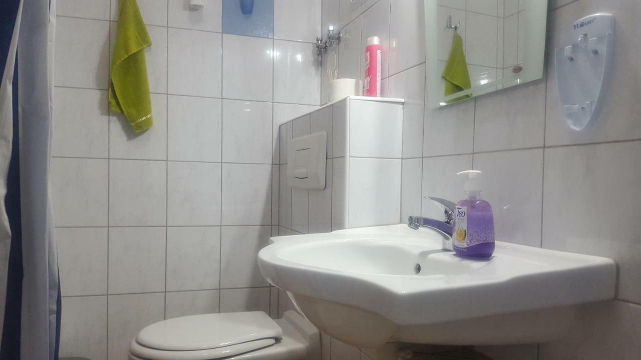 Guest House - Batak ภายนอก รูปภาพ